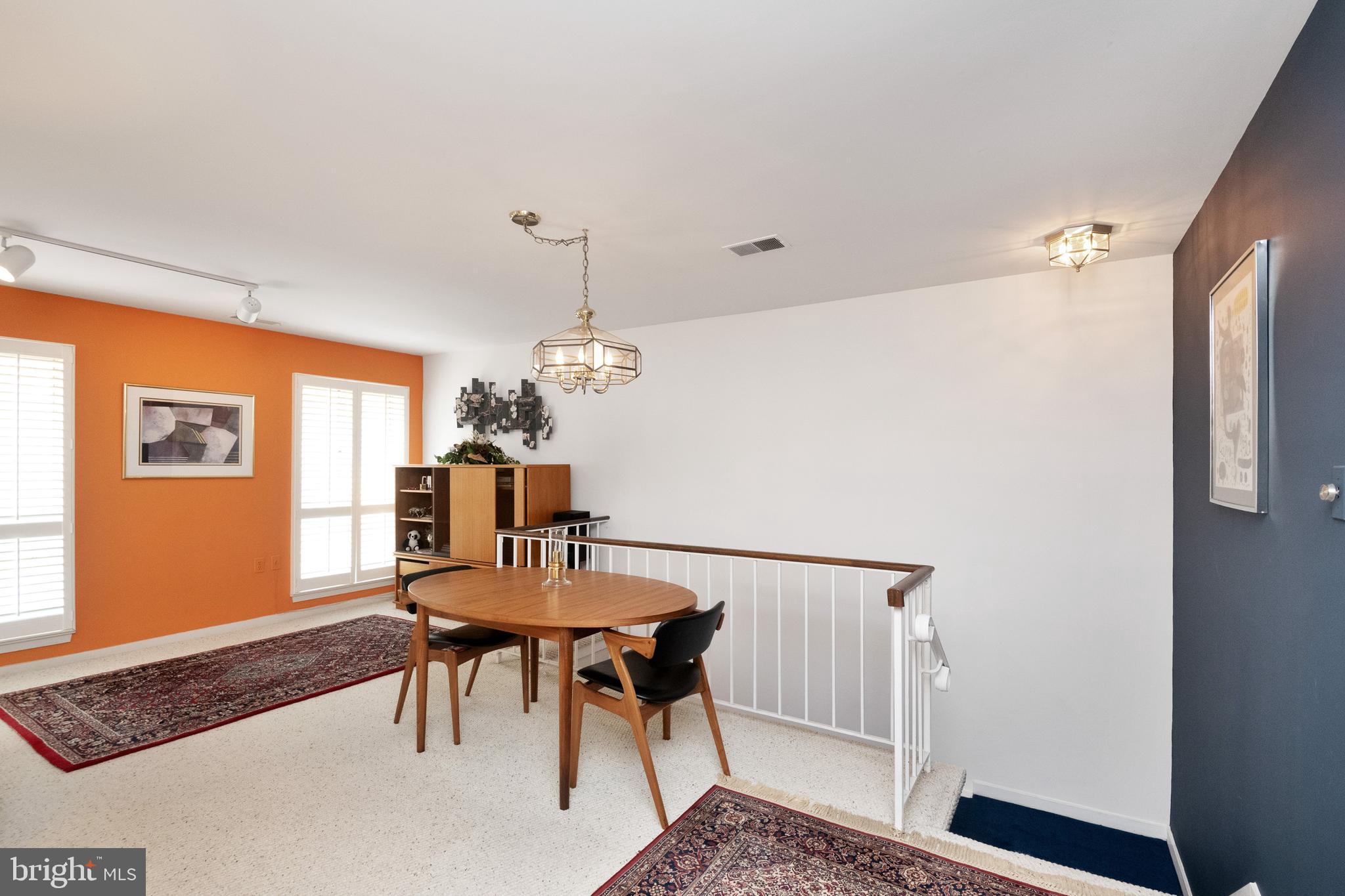 20 West Hill Street, Unit R9 Baltimore, MD 21230 - Photo 9 of 35 Dining area