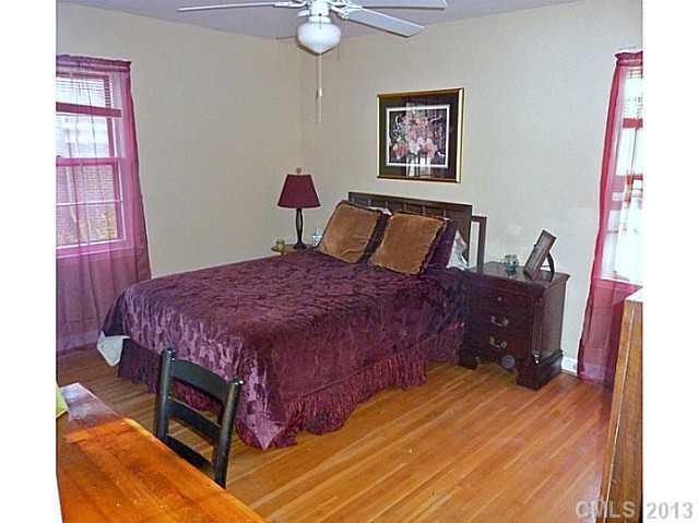 2900 Goneaway Road Charlotte, NC 28210 - Photo 11 of 16 Gallery Image 11