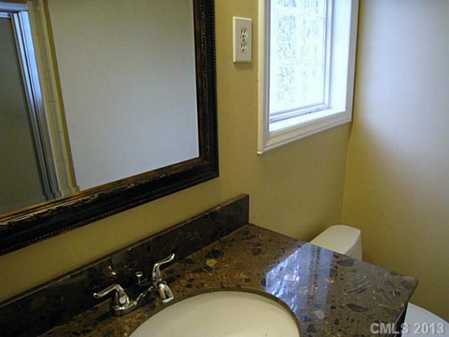 2900 Goneaway Road Charlotte, NC 28210 - Photo 12 of 16 Gallery Image 12