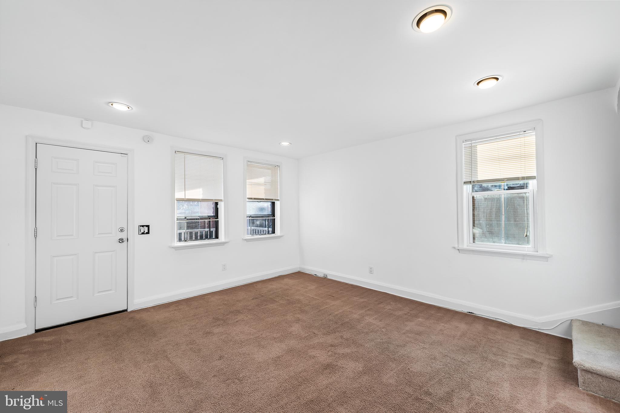 1656 Yakona Road Towson, MD 21286 - Photo 4 of 19