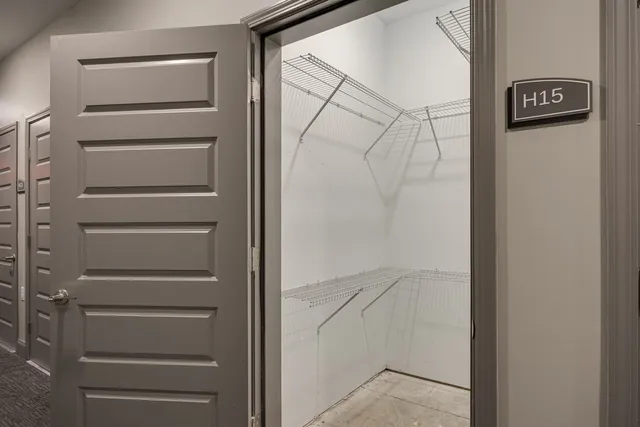 $2,200 | 2000 Shadow Green Drive, Unit H203, Franklin, TN 37064