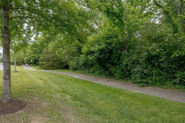 $2,200 | 2000 Shadow Green Drive, Unit H203, Franklin, TN 37064