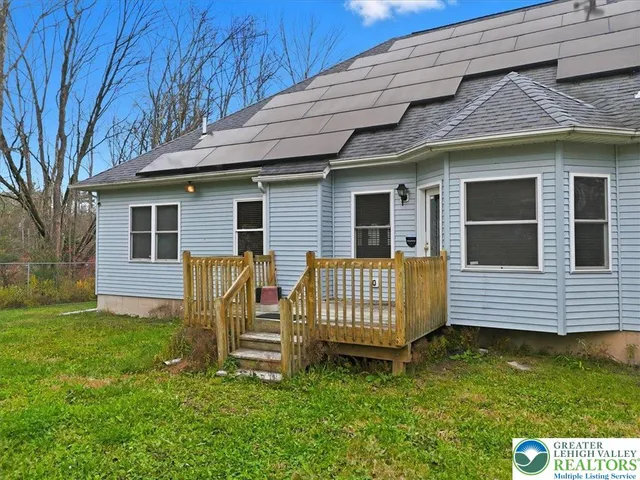 $395,000 | 188 Greenwood Drive, Blakeslee, PA 18610