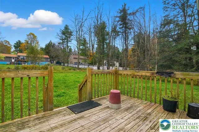 $395,000 | 188 Greenwood Drive, Blakeslee, PA 18610