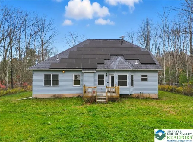 $395,000 | 188 Greenwood Drive, Blakeslee, PA 18610