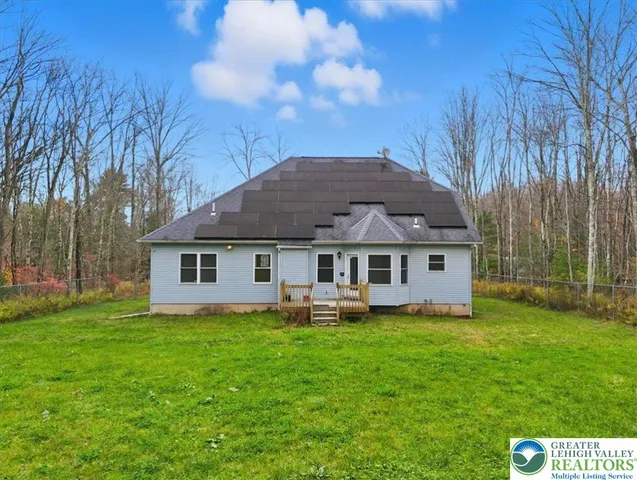 $395,000 | 188 Greenwood Drive, Blakeslee, PA 18610