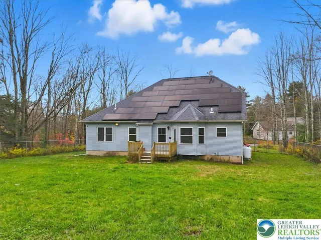 $395,000 | 188 Greenwood Drive, Blakeslee, PA 18610