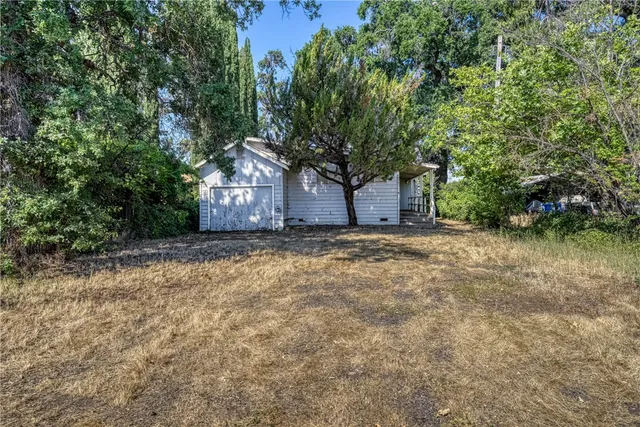 a view of front door of house
