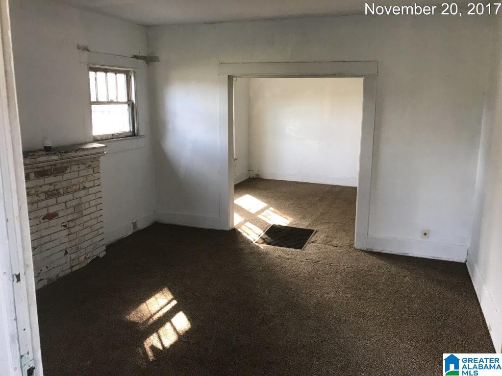 916 17th Way Southwest Birmingham, AL 35211 - Photo 3 of 15