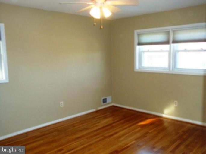 3807 Towanda Road Alexandria, VA 22303 - Photo 4 of 30 Master Bedroom