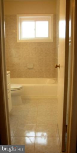 3807 Towanda Road Alexandria, VA 22303 - Photo 7 of 30 Bath #1
