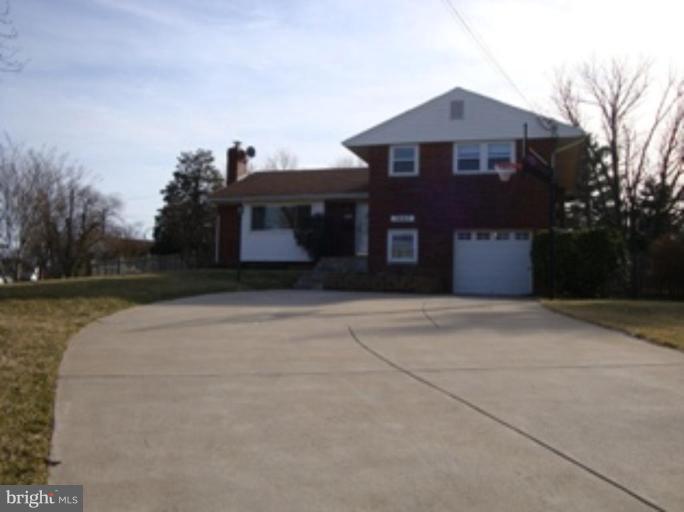 3807 Towanda Road Alexandria, VA 22303 - Photo 8 of 30 Exterior (Main)