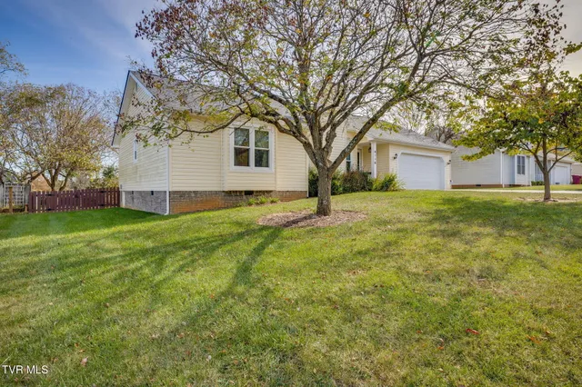 $400,000 | 4116 Bradford Lane, Johnson City, TN 37601