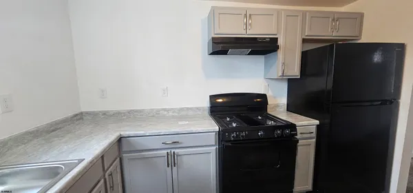 $1,500 | 23 North Boston Avenue, Unit 2, Atlantic City, NJ 08401