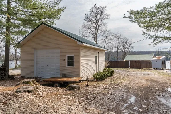 $239,900 | 560 West Shore Road, Hammond, NY 13646
