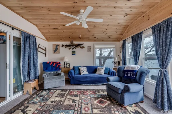 $239,900 | 560 West Shore Road, Hammond, NY 13646