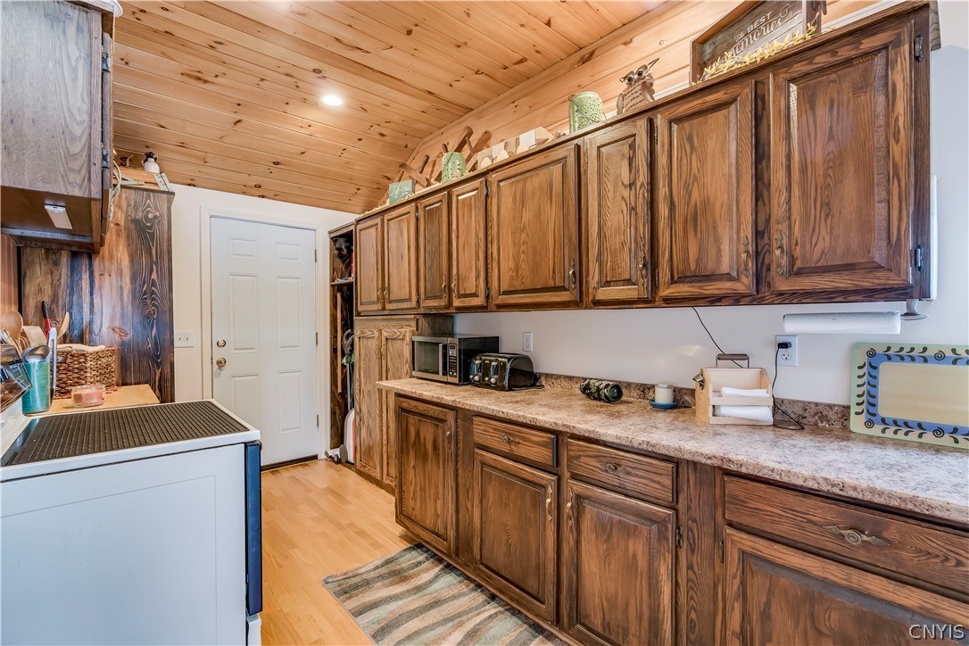 560 West Shore Road Hammond, NY 13646 - Photo 22 of 40