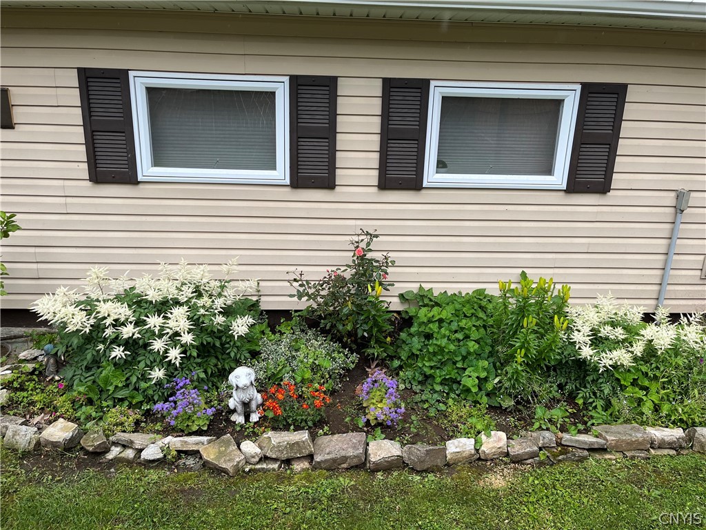 560 West Shore Road Hammond, NY 13646 - Photo 8 of 40