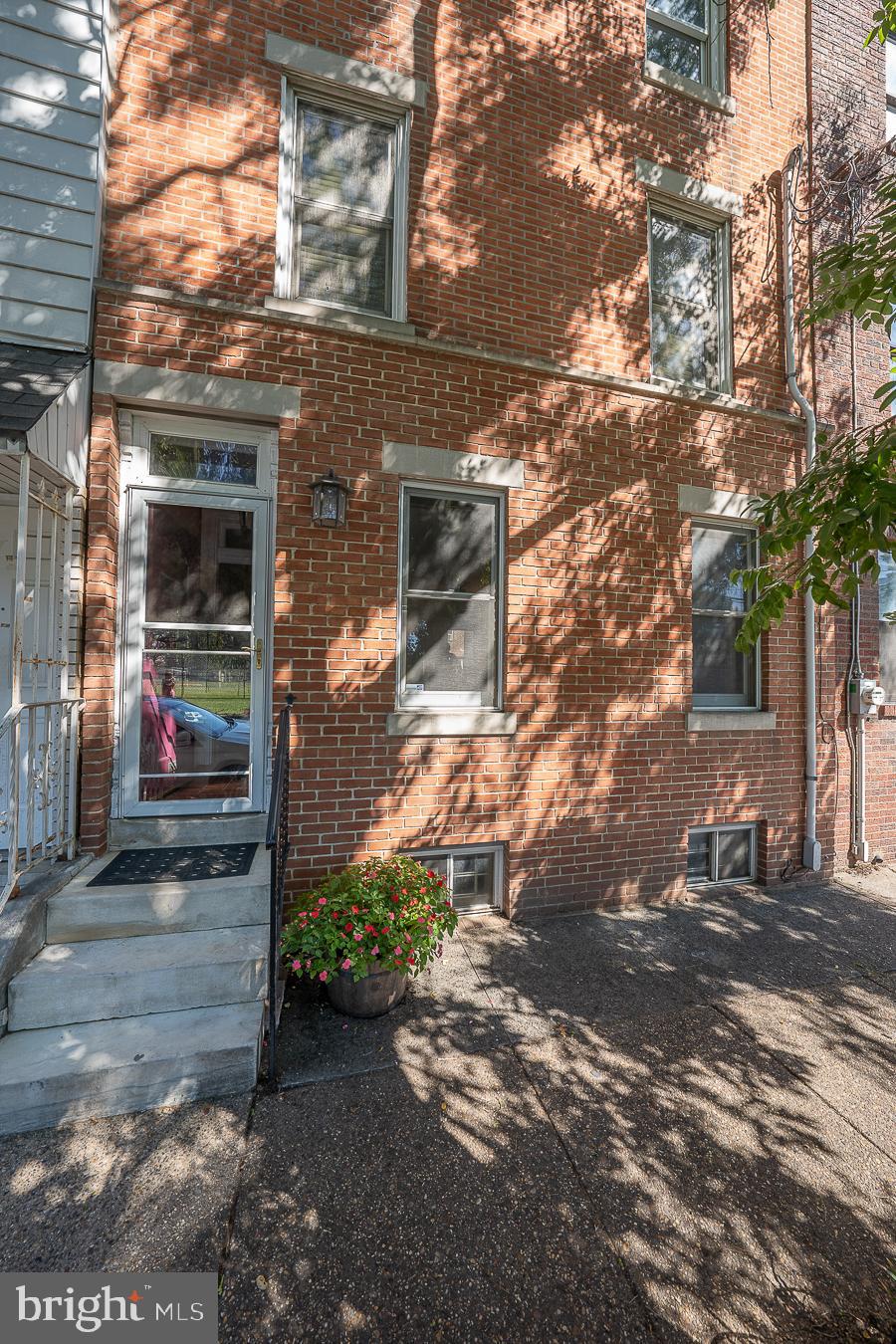 1229 Wharton Street Philadelphia, PA 19147 - Photo 2 of 46