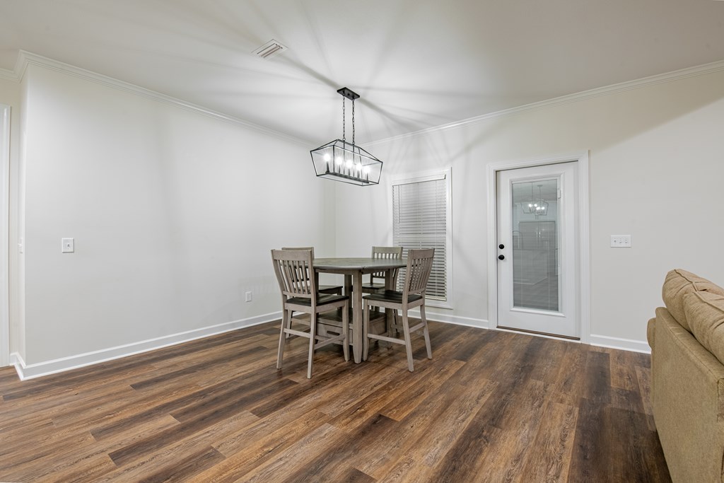 104 Georgetown Avenue Enterprise, AL 36330 - Photo 4 of 50
