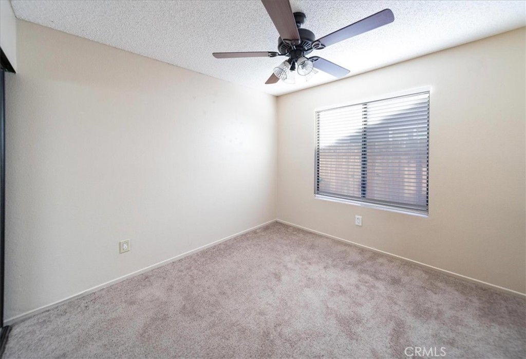 39739 Old Carriage Road Murrieta, CA 92563 - Photo 16 of 31 an empty room with a window