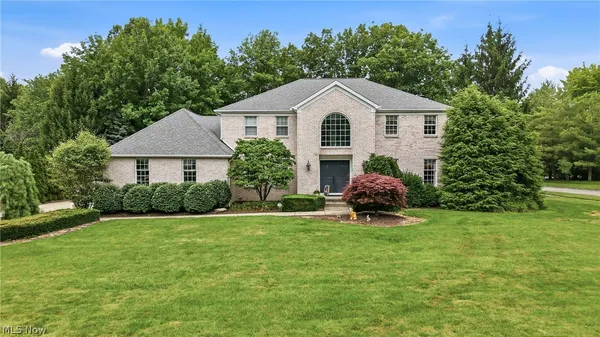 $599,000 | 300 Russo Drive, Canfield, OH 44406