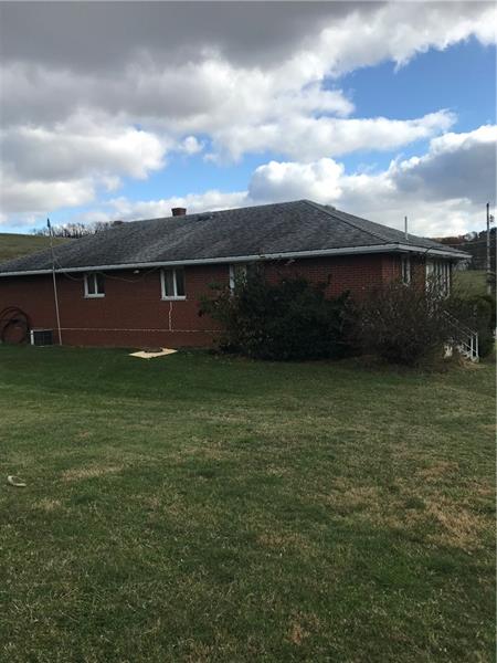27 Mosier Road Eighty Four, PA 15330 - Photo 2 of 17