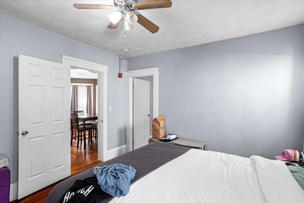 39 Myrtle Street Pawtucket, RI 02860 - Photo 36 of 42