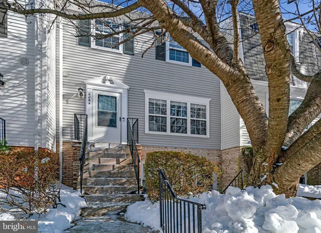 $450,000 | 6064 Old Landing Way, Burke, VA 22015