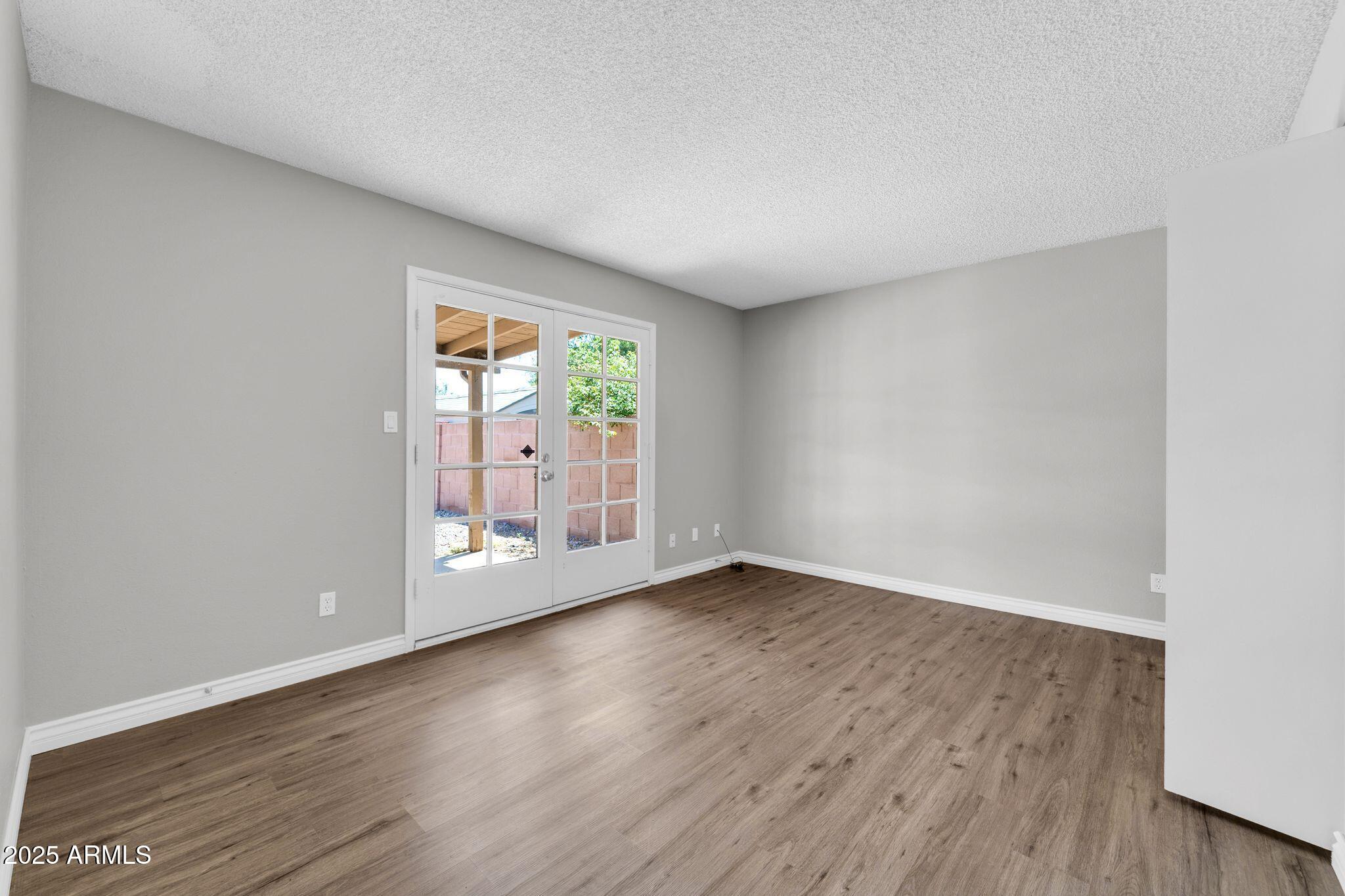 5237 West Mountain View Road Glendale, AZ 85302 - Photo 13 of 27 5237 W Mountain View Rd-14