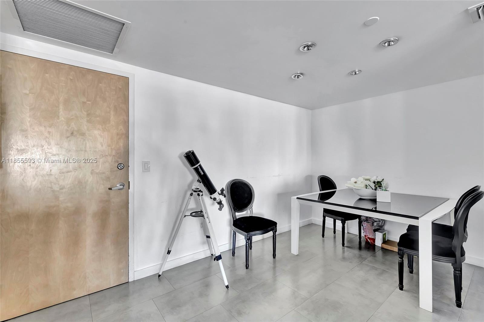 350 South Miami Avenue, Unit 1703 Miami, FL 33130 - Photo 5 of 22