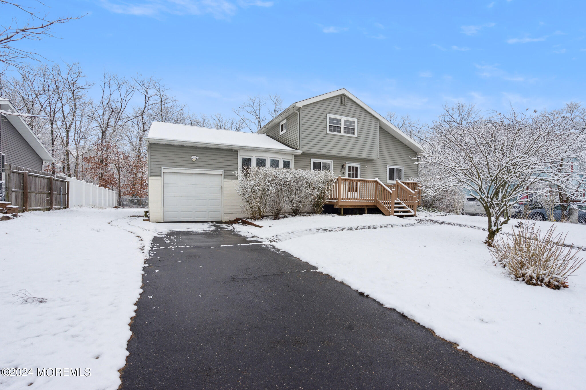 24 Harley Road Toms River, NJ 08755 - Photo 3 of 28 driveway
