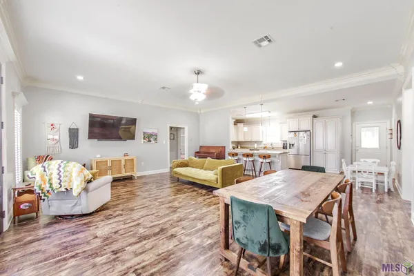 $338,500 | 108 Rue Stephen Michael, Schriever, LA 70395