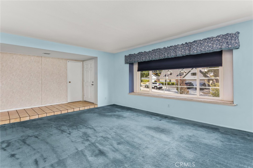 775 Huston Drive Riverside, CA 92507 - Photo 8 of 43