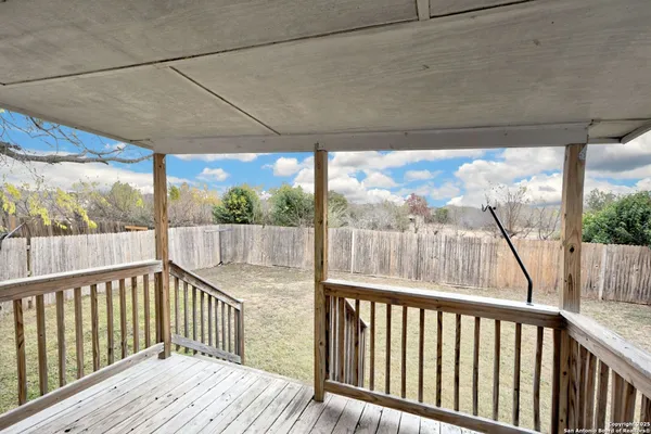 $1,800 | 419 Aaron Lane, New Braunfels, TX 78130