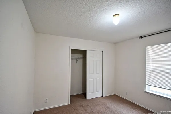 $1,800 | 419 Aaron Lane, New Braunfels, TX 78130