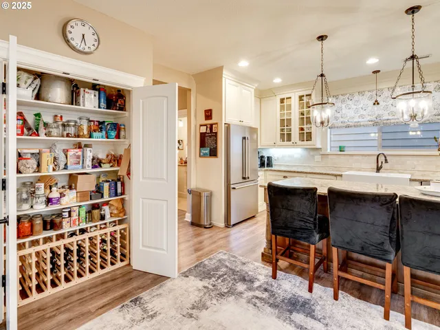 $875,000 | 8581 Southeast 19th Avenue, Portland, OR 97202