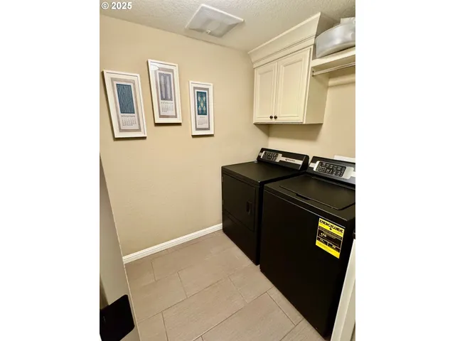 $875,000 | 8581 Southeast 19th Avenue, Portland, OR 97202