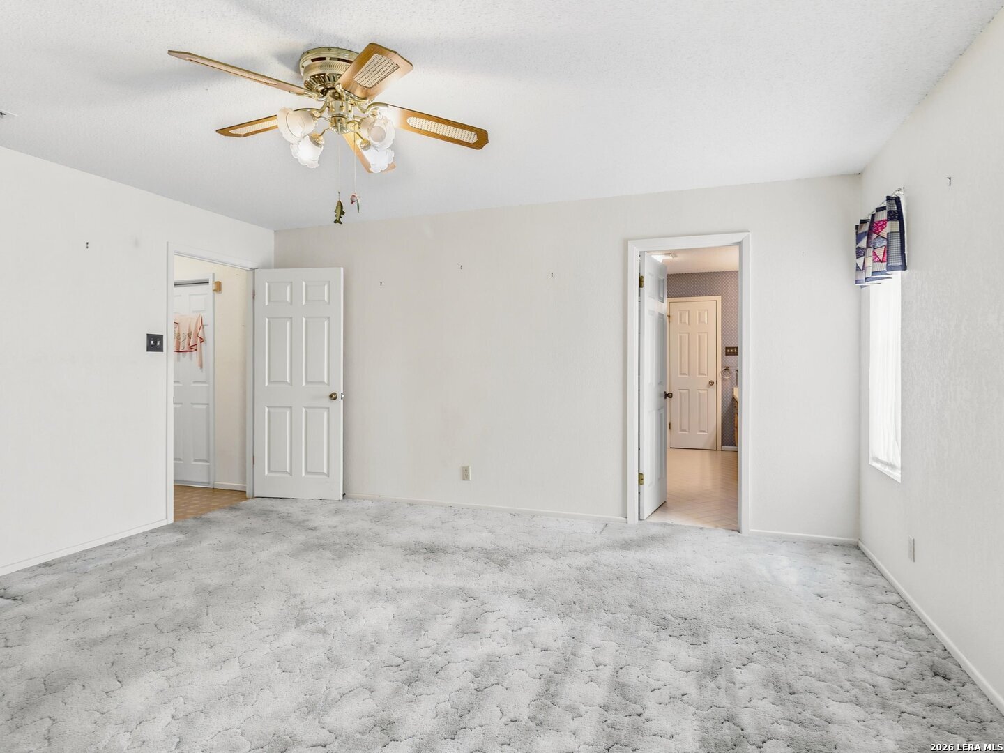 111 Mitch Thomas Road Pleasanton, TX 78064 - Photo 11 of 18