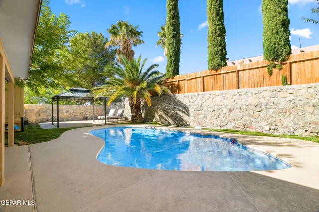 $368,000 | 6825 Canyon Run Drive, El Paso, TX 79912