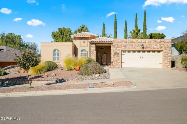 $368,000 | 6825 Canyon Run Drive, El Paso, TX 79912