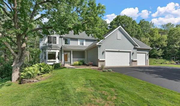 $589,900 | 1016 Willow River Road North, Hudson, WI 54016