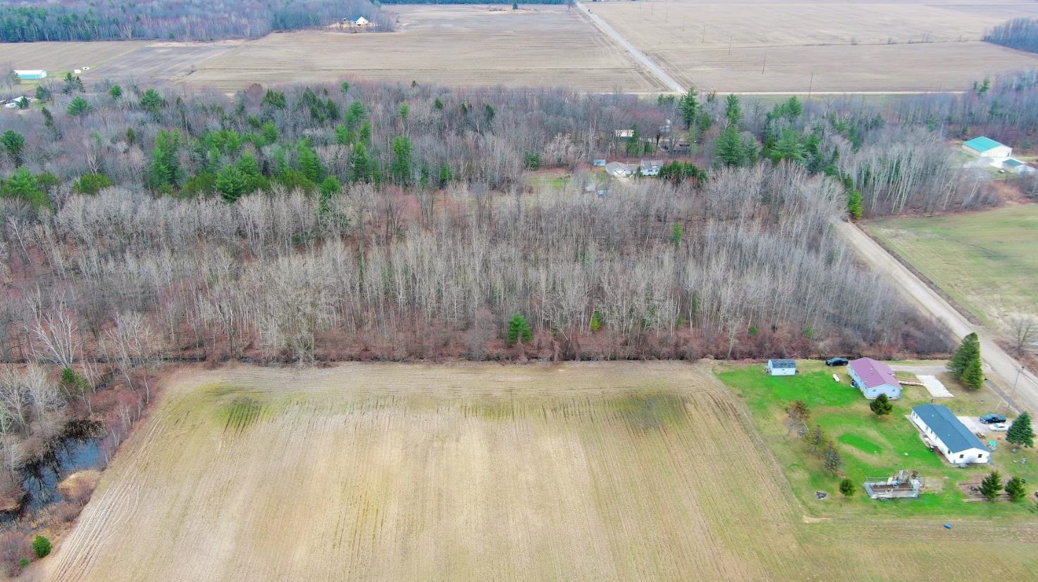 5360 Deep River Road Standish, MI 48658 - Photo 7 of 10