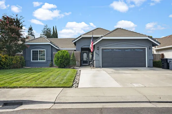 $499,000 | 2354 Country Manor Drive, Riverbank, CA 95367