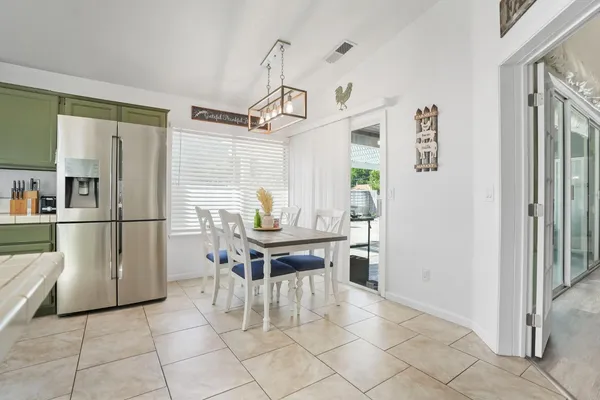 $499,000 | 2354 Country Manor Drive, Riverbank, CA 95367