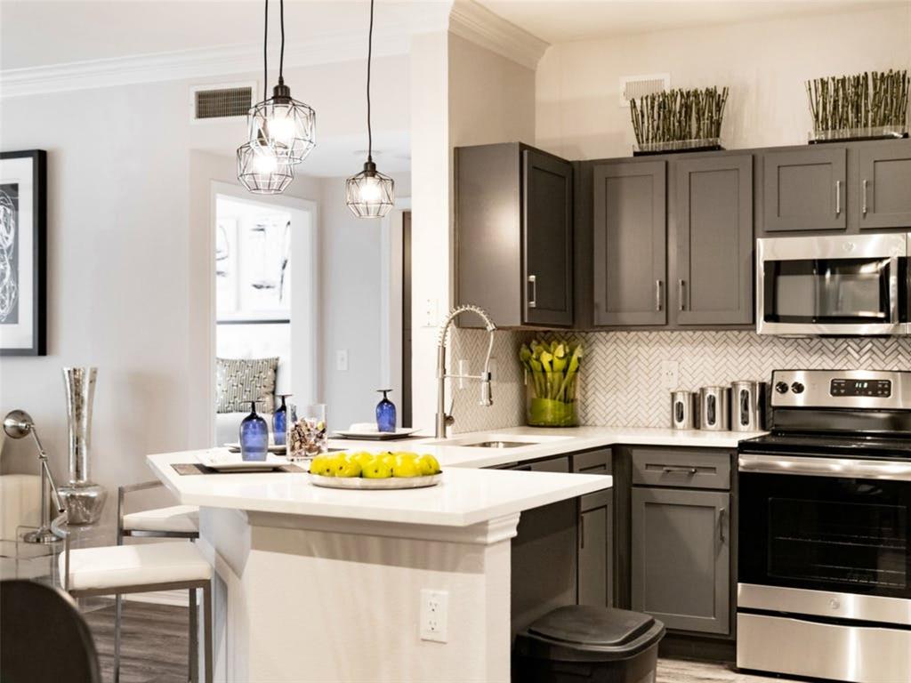 7550 Kirby Dr Unit C1444  