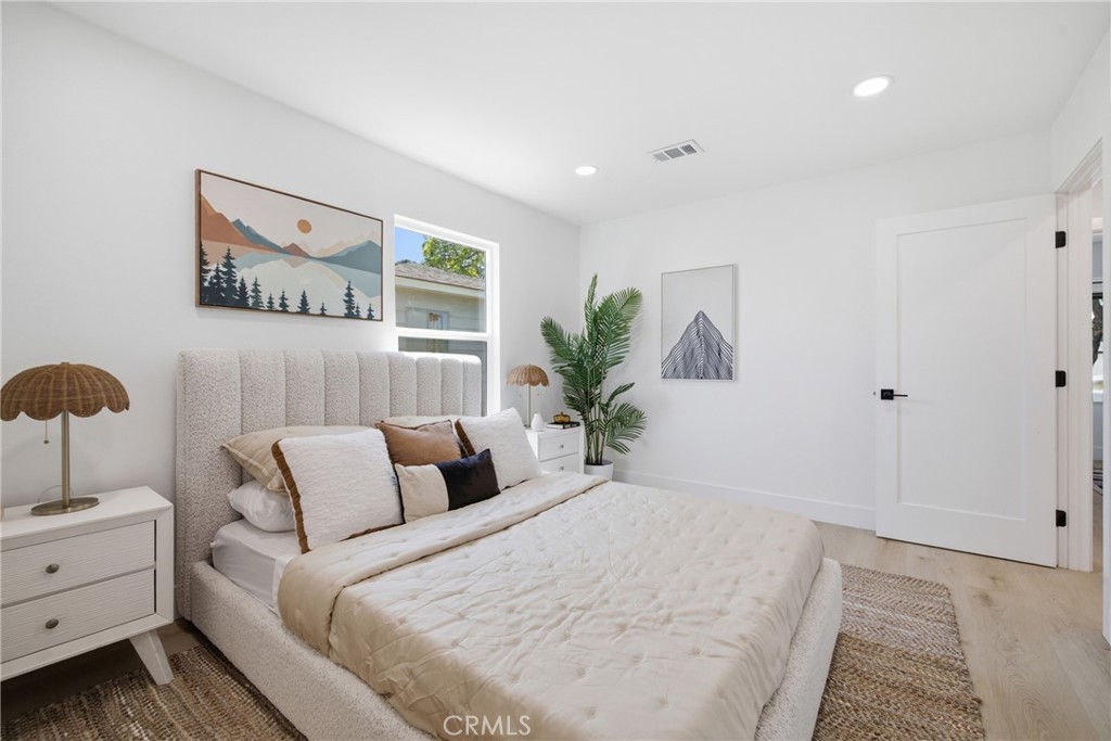 1098 East Ridgewood Street Long Beach, CA 90807 - Photo 31 of 42