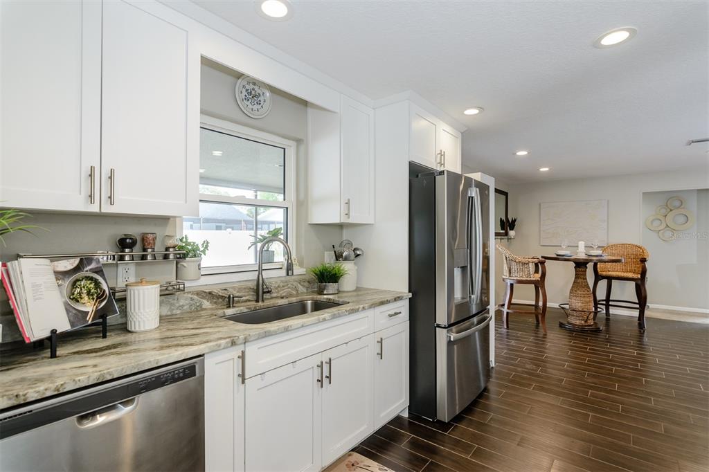 1228 Inverness Drive Dunedin, FL 34698 - Photo 20 of 47