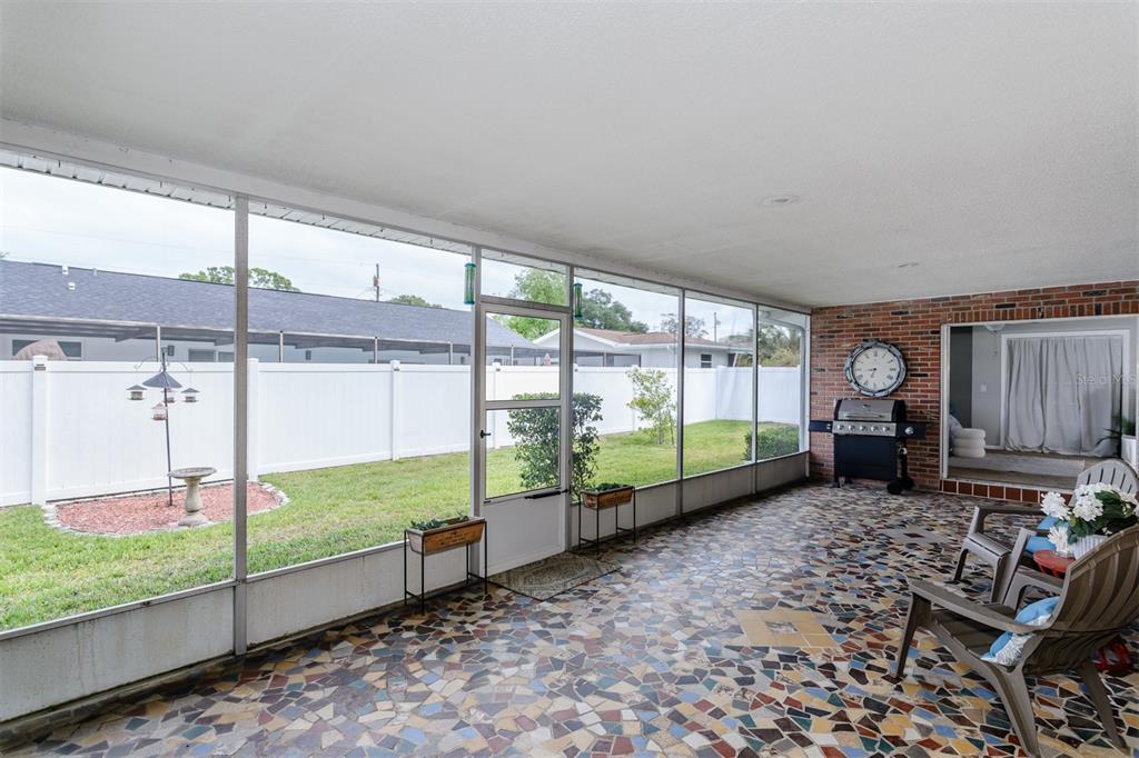 1228 Inverness Drive Dunedin, FL 34698 - Photo 38 of 47