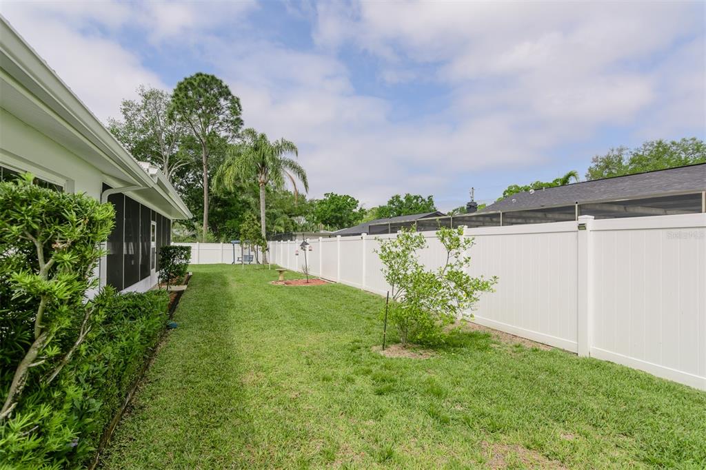 1228 Inverness Drive Dunedin, FL 34698 - Photo 40 of 47